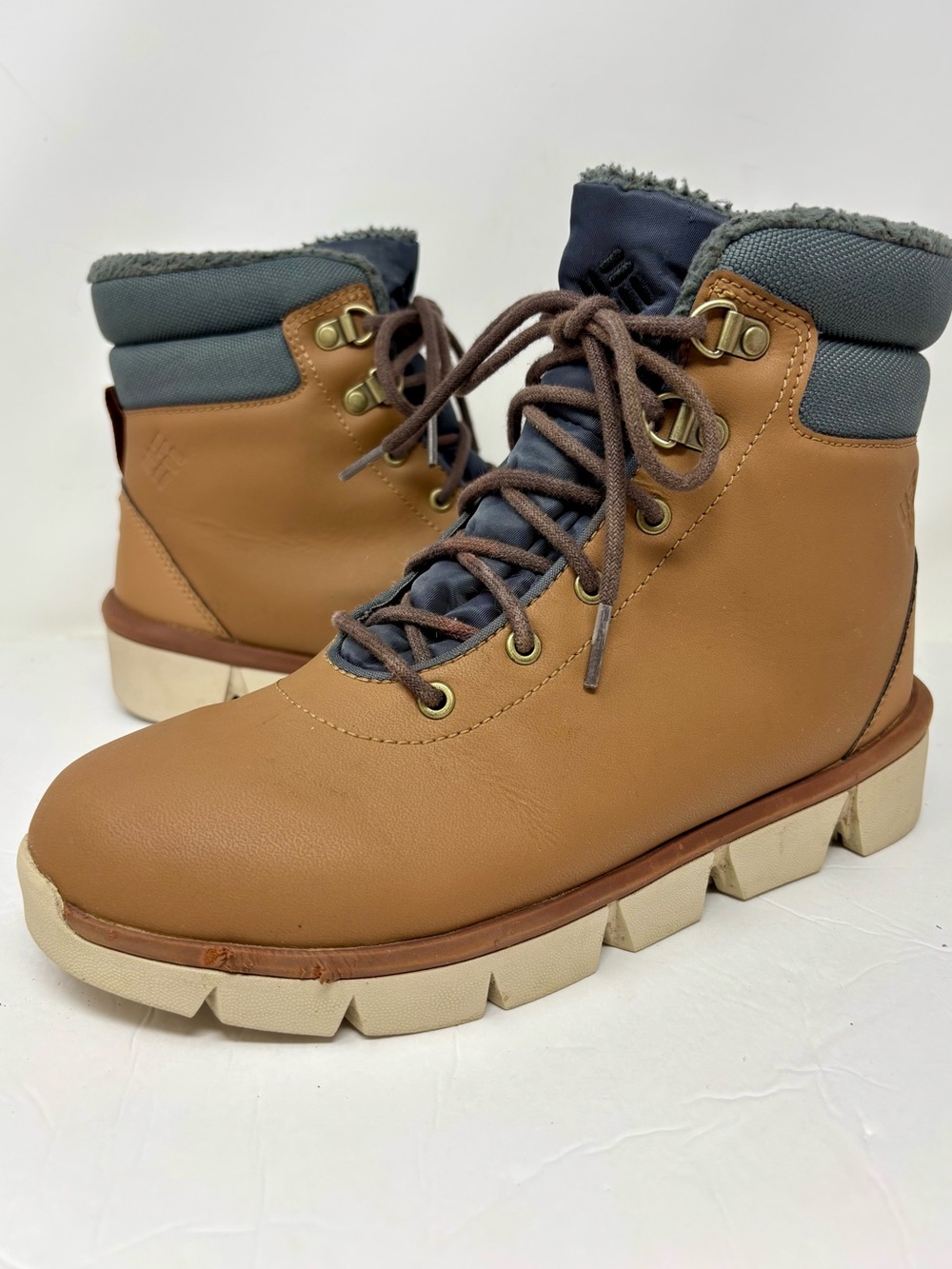 Columbia Keetley Waterproof Boots Womens 6.5 Tan Insulated Winter Hiking Lace Up